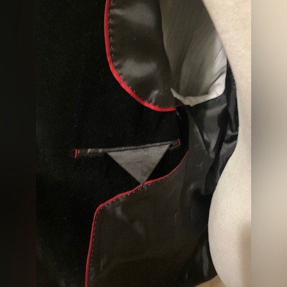 TR Recreation Premium Men’s Velvet Blazer - Picture 7 of 7